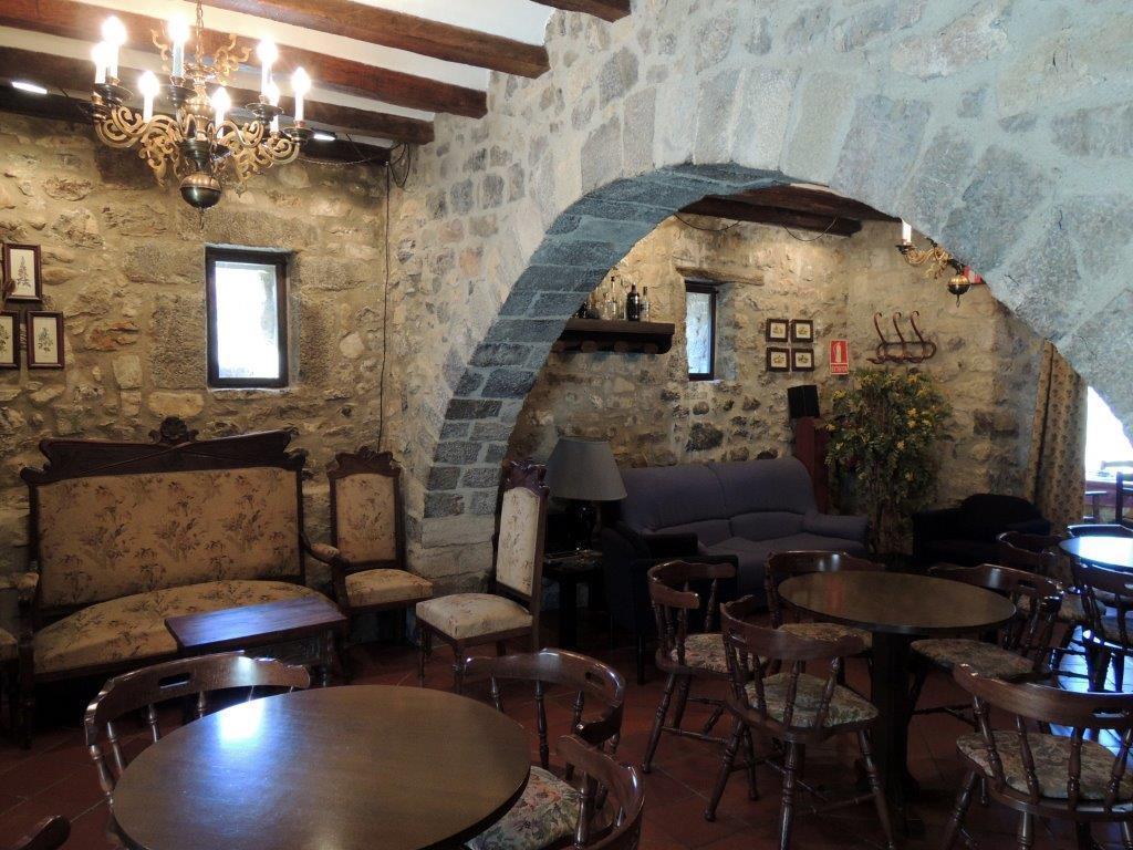 Hostal De La Rovira Oix Kültér fotó