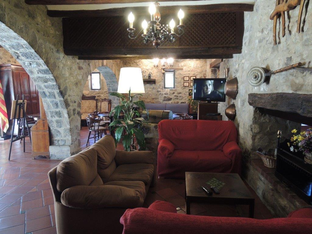 Hostal De La Rovira Oix Kültér fotó