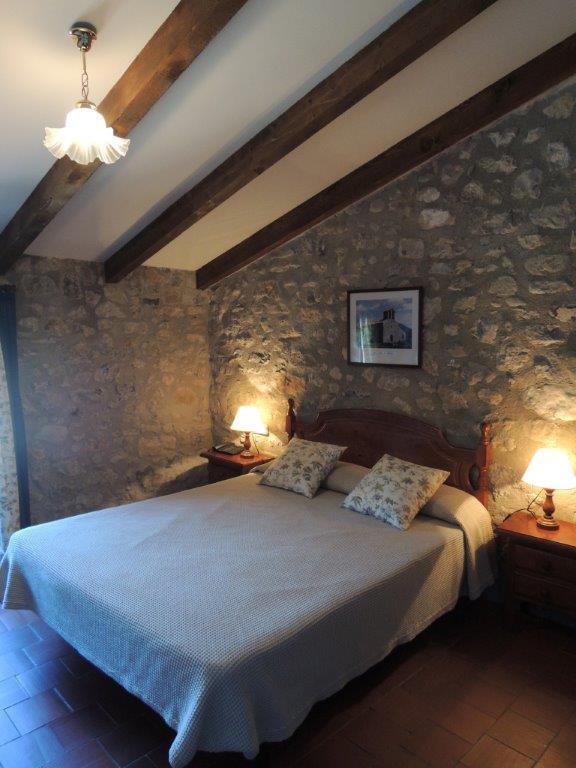 Hostal De La Rovira Oix Kültér fotó