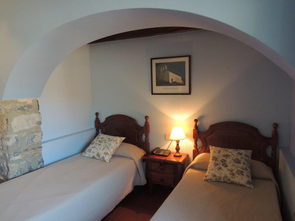 Hostal De La Rovira Oix Kültér fotó