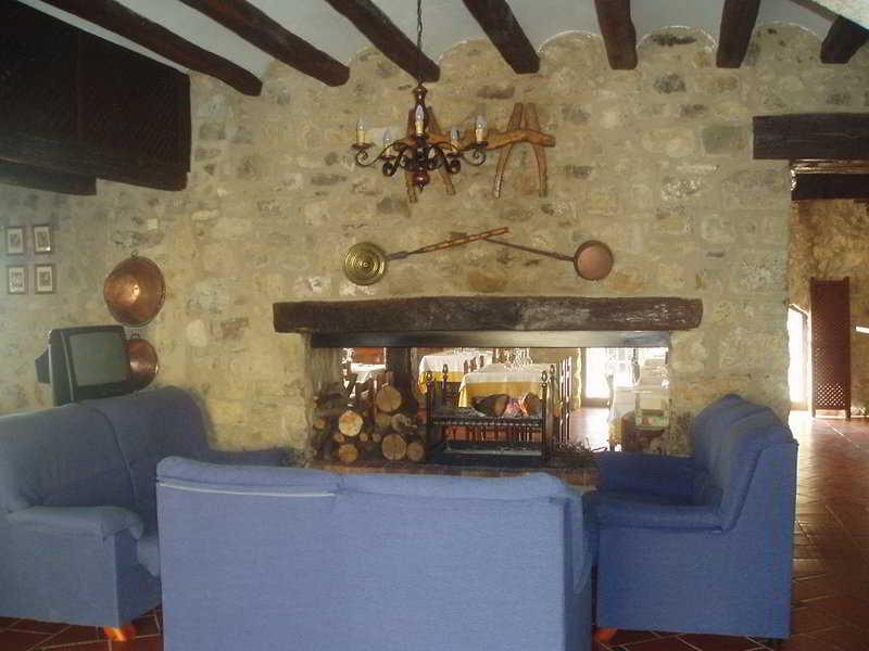 Hostal De La Rovira Oix Kültér fotó