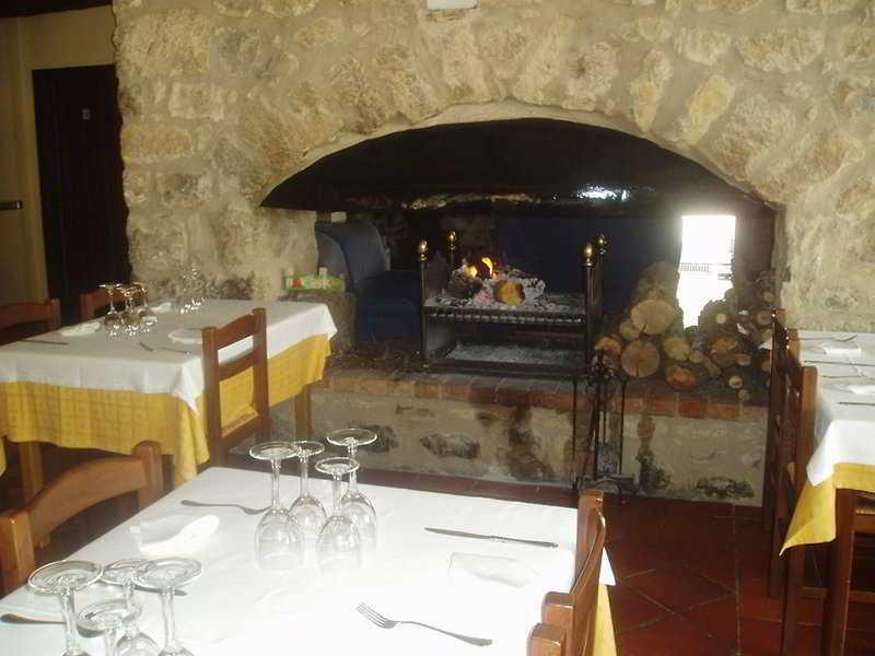 Hostal De La Rovira Oix Kültér fotó